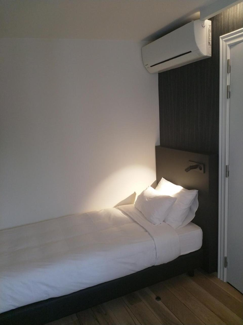 Hotel Kronacker Tienen Bagian luar foto